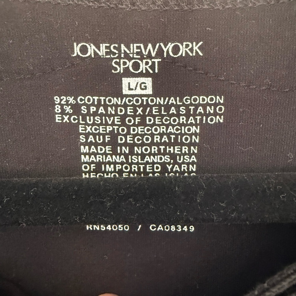 Black Sequin Neckline Top L ✨ Classic Workwear Stretch 3/4 Sleeve - Picture 5 of 6